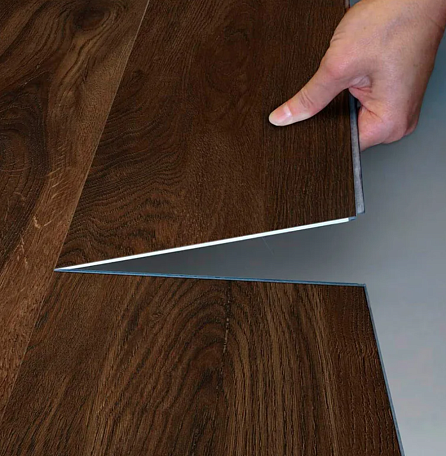 LVT плитка: что это и в ее чем отличие от кварц-винила?